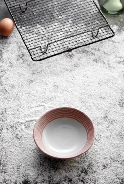 Paskalya akşam yemeği için Tablo ayarı