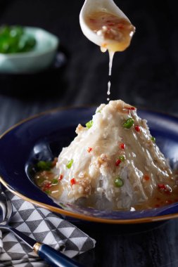 Çin yemeği, soğuk tatlı patates ezmesi.