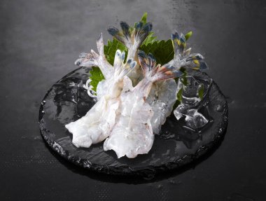 Japon yemeği, karides sashimi.