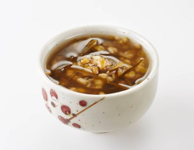 Çin tatlısı, fasulye ve yosun şurubu.