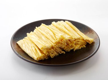 Beyaz arka planda Çince Yuba