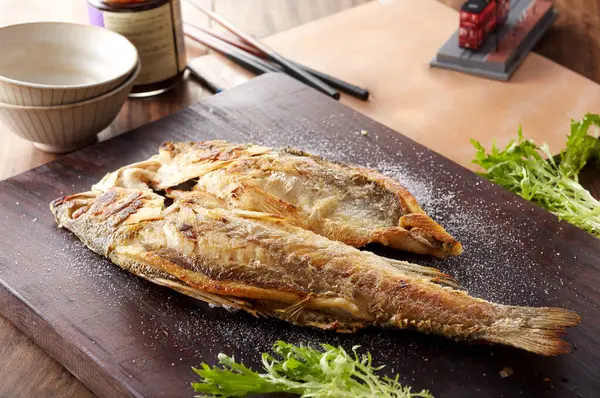 Chinese Food Fried Yellow Croaker Wooden Table — Stock Photo, Image