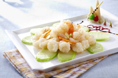 Geleneksel Çin mutfağı, kızarmış karides.