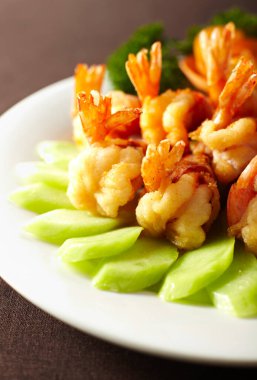 Geleneksel Çin mutfağı, kızarmış karides.