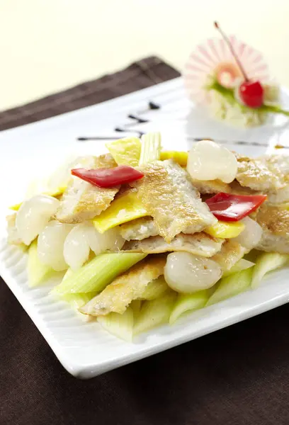 Cuisine Chinoise Traditionnelle Poisson Frit Tofu Viande Litchi — Photo