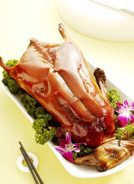 伝統的な中華料理 ローストグース — ストック写真