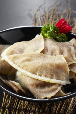 Taze malzemeler, sığır göbeği.