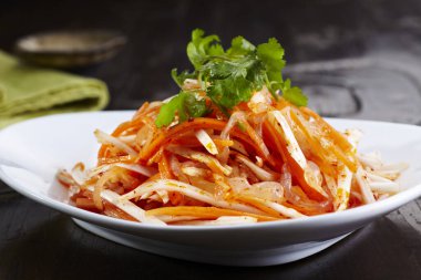 Çin geleneksel lahana salatası