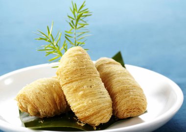 Geleneksel Çin yemeği, kızarmış Durian keki.