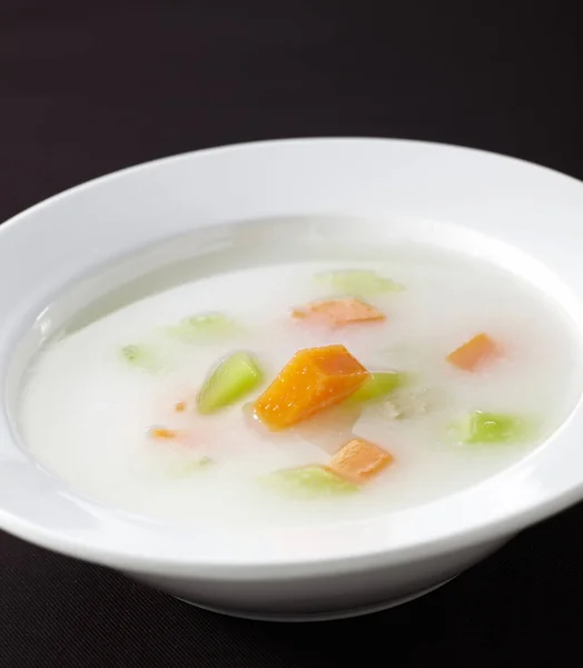 Traditional Chinese cuisine, carrot and lettuce soup