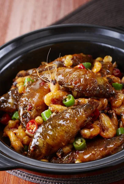 Traditioneel Chinees Eten Gestoofde Vis Pot — Stockfoto
