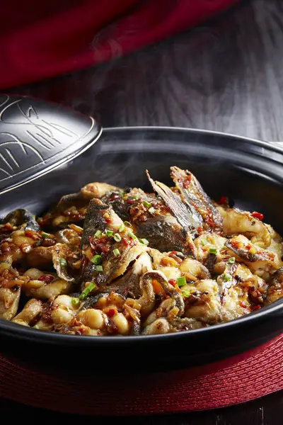 Tradiční Čínská Kuchyně Dušené Ryby Omáčce — Stock fotografie