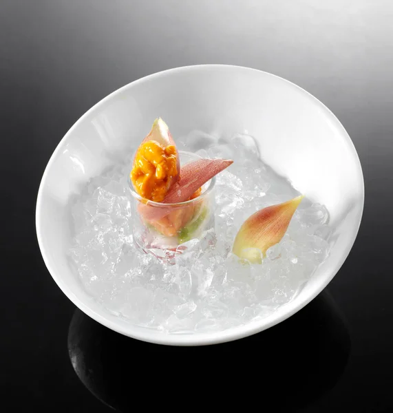 Japanese Cuisine Sea Urchin Sashimi — Stock Photo, Image