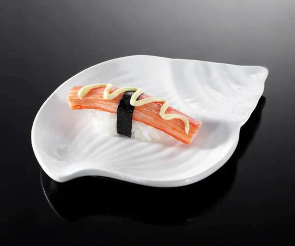 Lezzetli Japon Yemekleri Yengeç Çubuğu Suşi — Stok fotoğraf