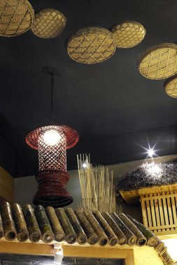 Markette Çin fenerleri