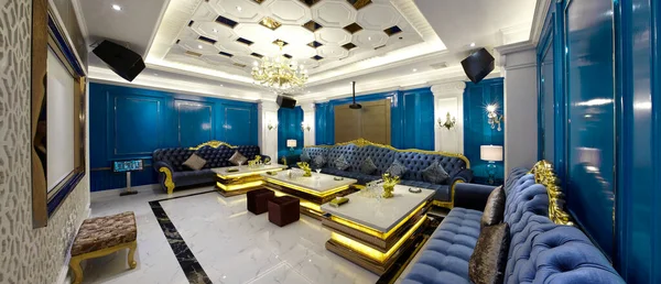 Modern bir otelin içinde.