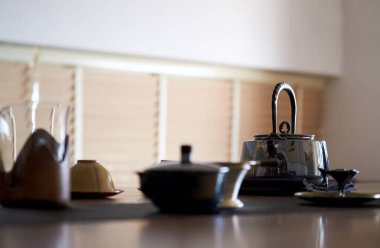 Mutfakta çay seremonisi