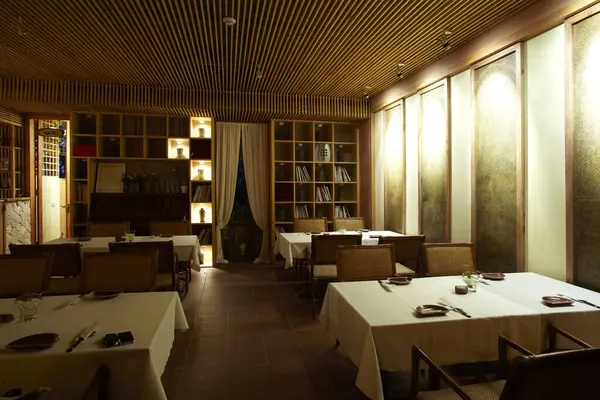 Interior Restaurante Moderno Imagem De Stock