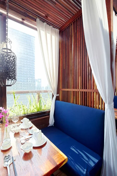 Moderno Restaurante Luxo Com Mesa Fotografias De Stock Royalty-Free