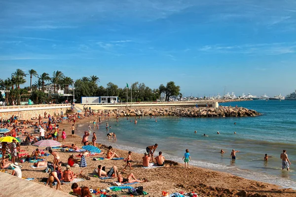 Kannes Francja Lipiec 2019 Plaża Cannes Cannes Znajduje Się Riwierze — Zdjęcie stockowe