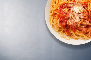 orijinal İtalyan makarna all'amatriciana