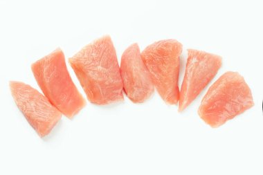 Çiğ tavuk. Dondurulmuş tavuk fileto... zeytinyağı ve sağlıklı yiyecekler. Donmuş hindi ya da kümes hayvanı eti..