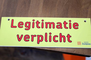 Hollanda - 15 Mart, İl ve Su İdaresi seçimleri ve imzalı Lejyon verplicht