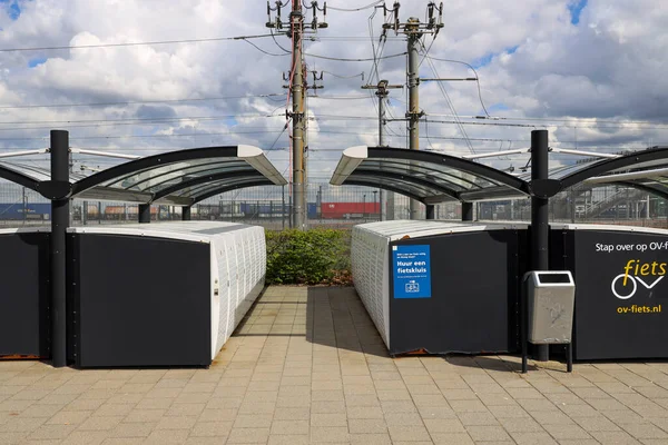 stock image Storage lockers for bicycles at train station Lage Zwaluwe in the Netherlands