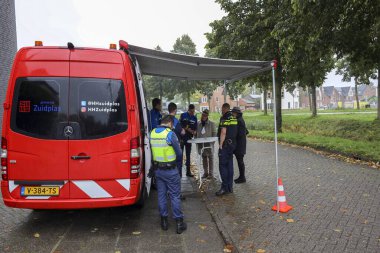 Hollanda 'daki Zuidplas belediyesinin icra memurları Belediye Başkanı Weber' i ziyaret etti.