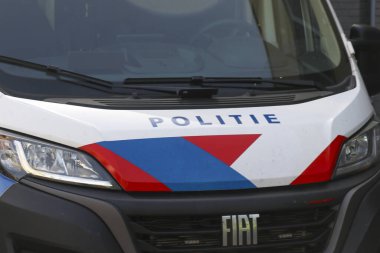 Hollanda 'da polis aracı özel kuvvetler olarak kullanılacak