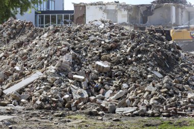 Hollanda, Waddinxveen 'deki eski Souburgh huzurevinin yıkılması