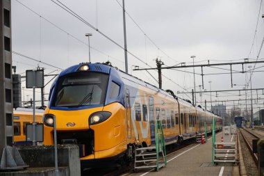 Utrecht 'teki Demiryolu Hattı' nda Amsterdam ile Brüksel arasında kullanılacak yeni ICNG şehirler arası doğrudan tren