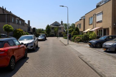 Nieuwerkerk aan den IJssel 'deki Parkzoom bölgesinde sokaklar ve evler Hollanda