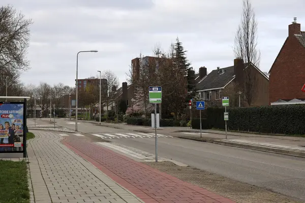 Nieuwerkerk 'in Dorrestein bölgesinde batavierlaan adında bir sokak.