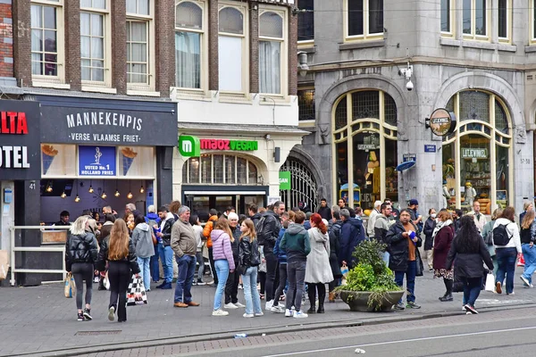 Amsterdam Netherlands May 2022 Damrak Touristy City Centre — Foto Stock