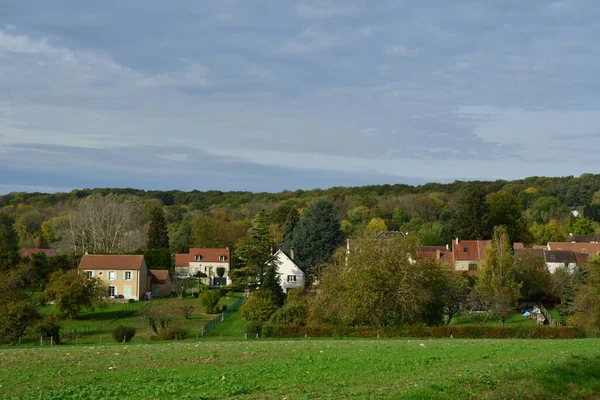 フランス 2022年11月22日 絵のように美しい村 — ストック写真