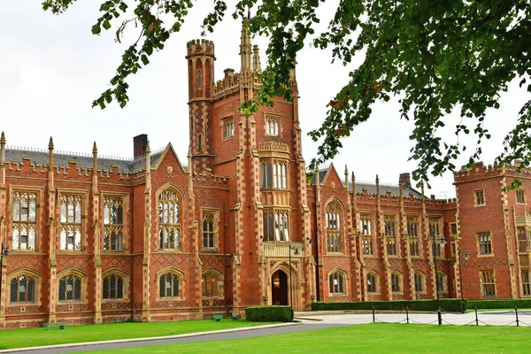 stock image Belfast; Northern Ireland - september 15 2022 : the Queen's University of Belfast 