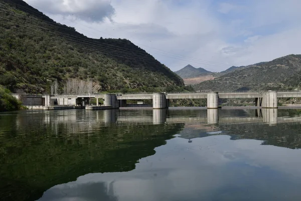 Долина Дору Португалия Марта 2022 Года Живописная Река Возле Пиньяо — стоковое фото