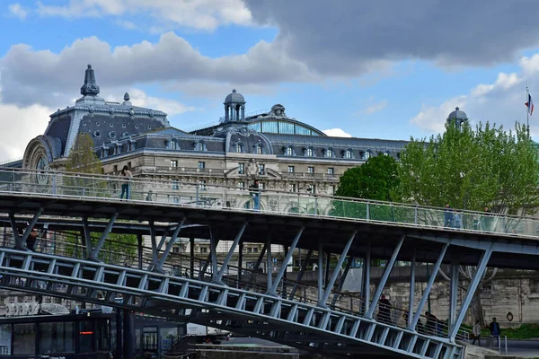 Paris France April 2023 Orsay Museum Seen Tourist Boat River — Stock Photo, Image