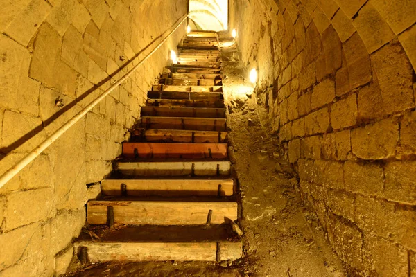 Pontoise Francie Březen 2023 Podzemní Chodba Pod Centrem Města — Stock fotografie