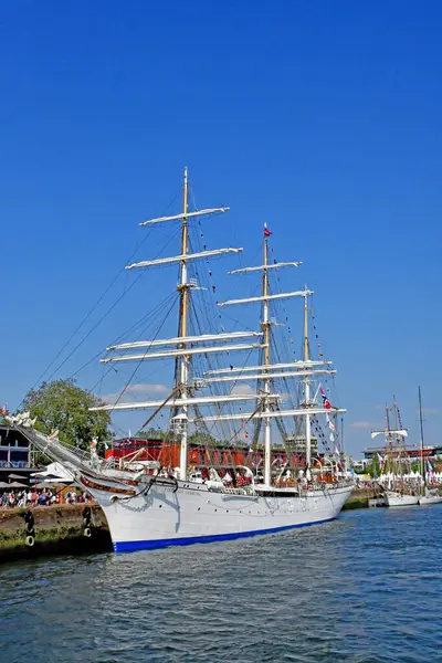 ルーアン フランス 2023 古い帆船のコレクションアルマダ ルーアンにあるスタッツェルムクール — ストック写真