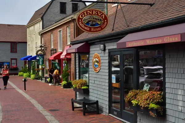 stock image Newport, USA - septembre 9 2023 : a Murano glass shop