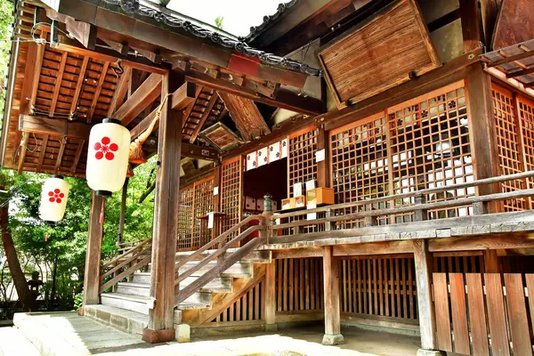 Stock image Kanazawa; Japan - august 22 2024 : Utasujinja temple in Higashi Chaya district