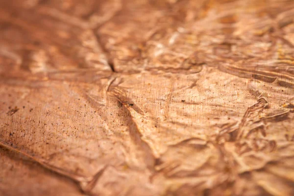 Extremo Close Textura Folha Latão Amassado Foco Suave Seletivo Profundidade — Fotografia de Stock
