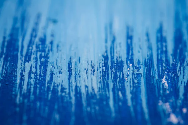 Ekstremalne Zbliżenie Niebieskiej Akrylowej Struktury Farby Pokazujące Pociągnięcia Pędzla Skupienie — Zdjęcie stockowe