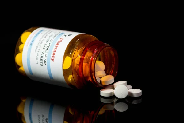 Flacone Con Prescrizione Idrocodone Apap Acetaminofene Con Compresse Bianche — Foto Stock