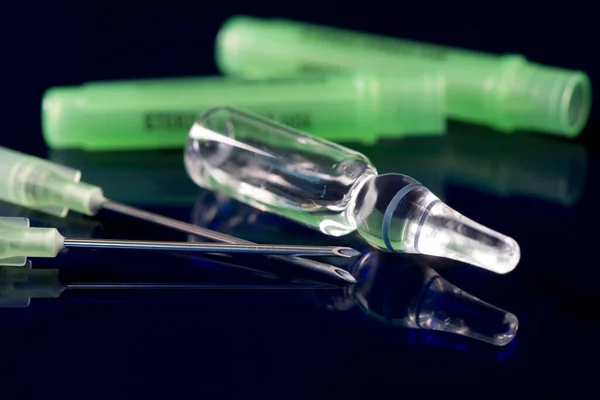 Clear Glass Medication Ampule Two Filter Needles — Stock Photo, Image
