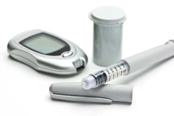Insuline Pen Met Glucometer Teststrip Container — Stockfoto