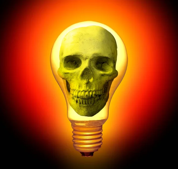 電球の中の頭蓋骨イラスト — ストック写真