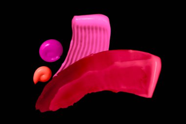 Siyah arka planda izole edilmiş leke koleksiyonu. Renk fırçası vuruşu 